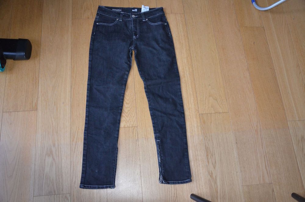 love Moschino spodnie jeansowe r. 26