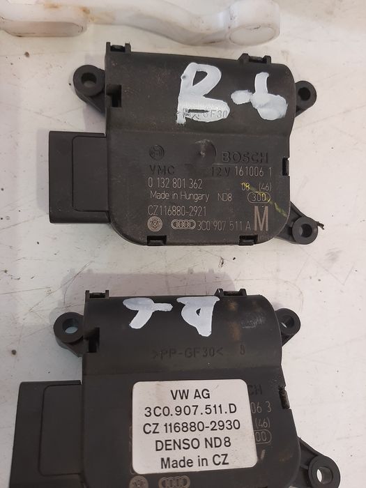 Моторчик заслонки печки привід 3c1907511 vw Passat B6 B7