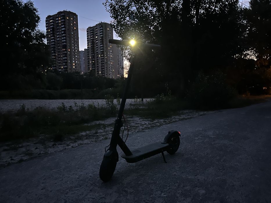 Xiaomi Mi Electric Scooter M365