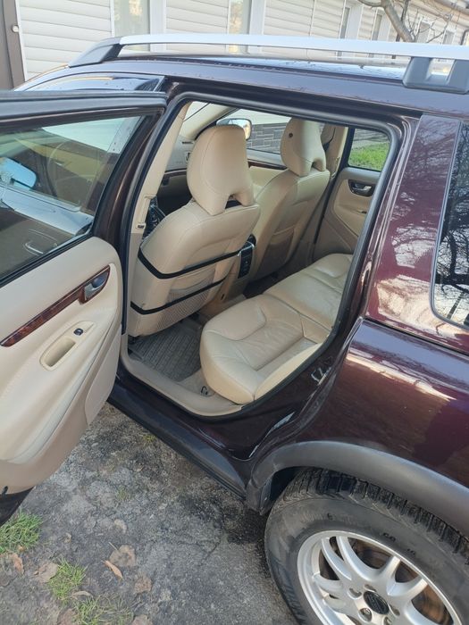 Авто Вольво хс70