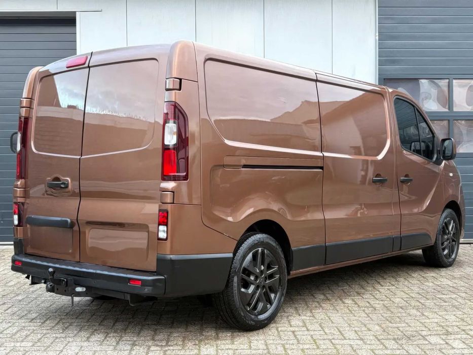 Renault Trafic      2015
