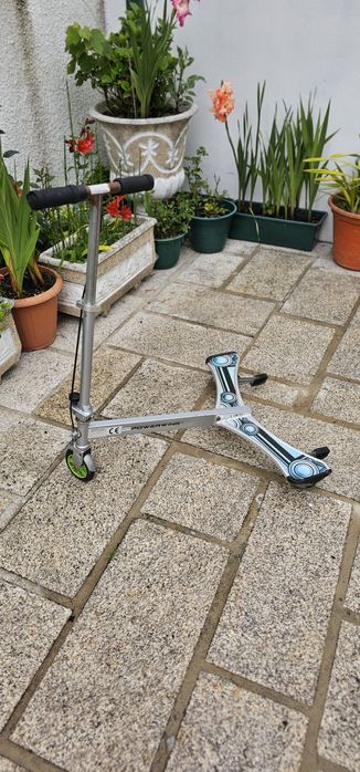 Trotinet RAZOR Powerwing