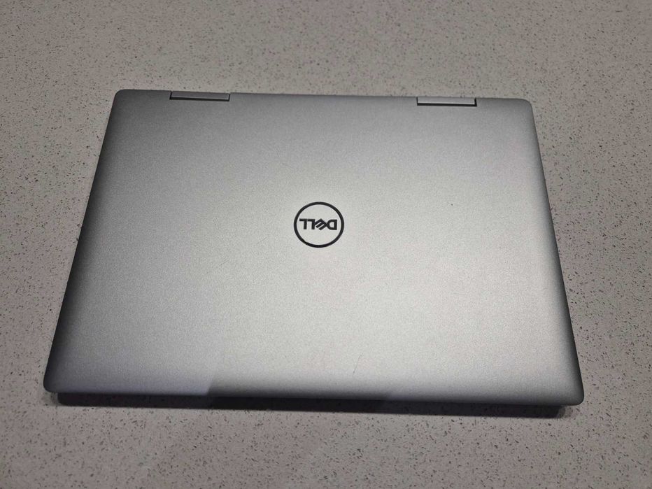 Laptop tablet 2-w-1 Dell Inspiron 5482 Core i7-8565U 32GB RAM
