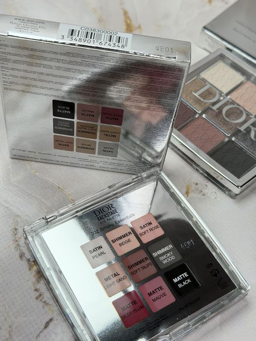 Тіні для повік Dior 002 Smoke Essentials