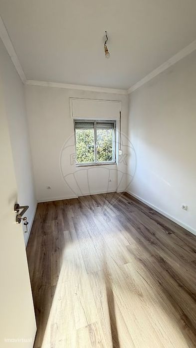Apartamento T1 para arrendamento