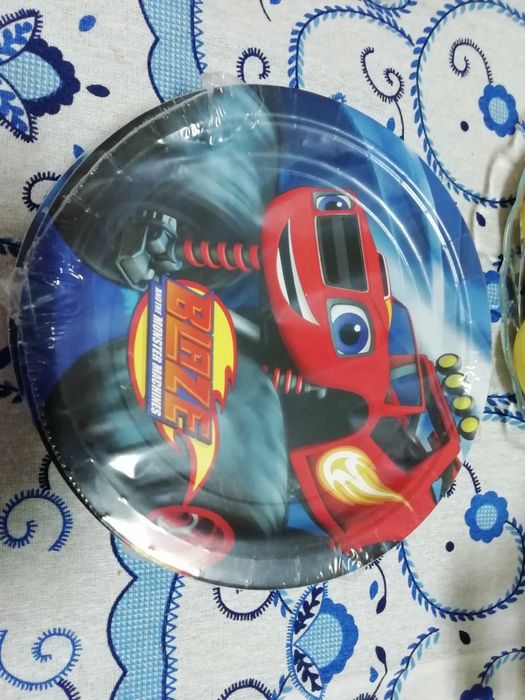 Convites, Party banner