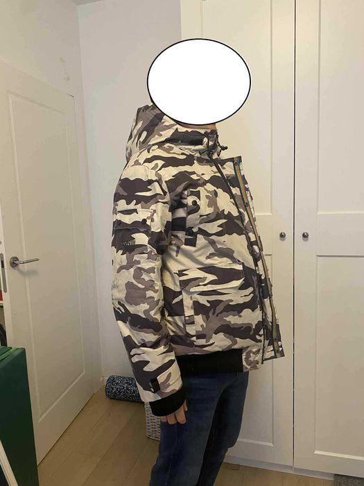 Kurtka Snowboardowa z kapturem XL Cropp