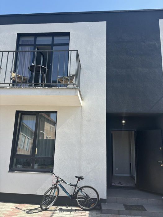 Без комісії! Таунхаус з ремонтом! 4 кімнати.