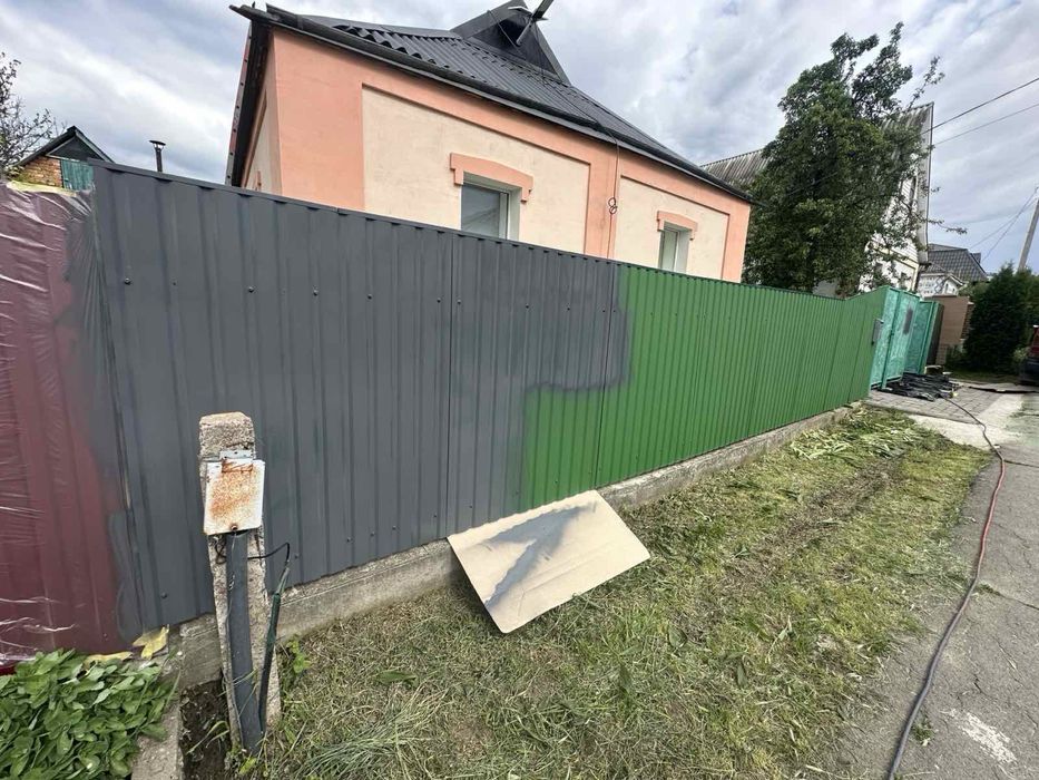 Фарбування дахів покраска побілка ферм фарбування ангарів складів