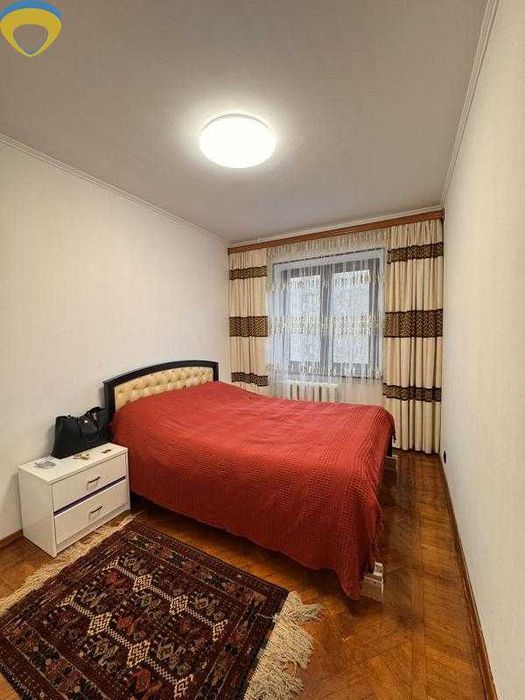 Продається 5-кімнатна квартира для великої родини, 98 м² на Таїрова, вул. Ільфа та Петрова