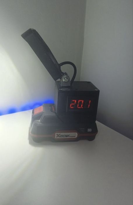 Adapter pod halogen parkside