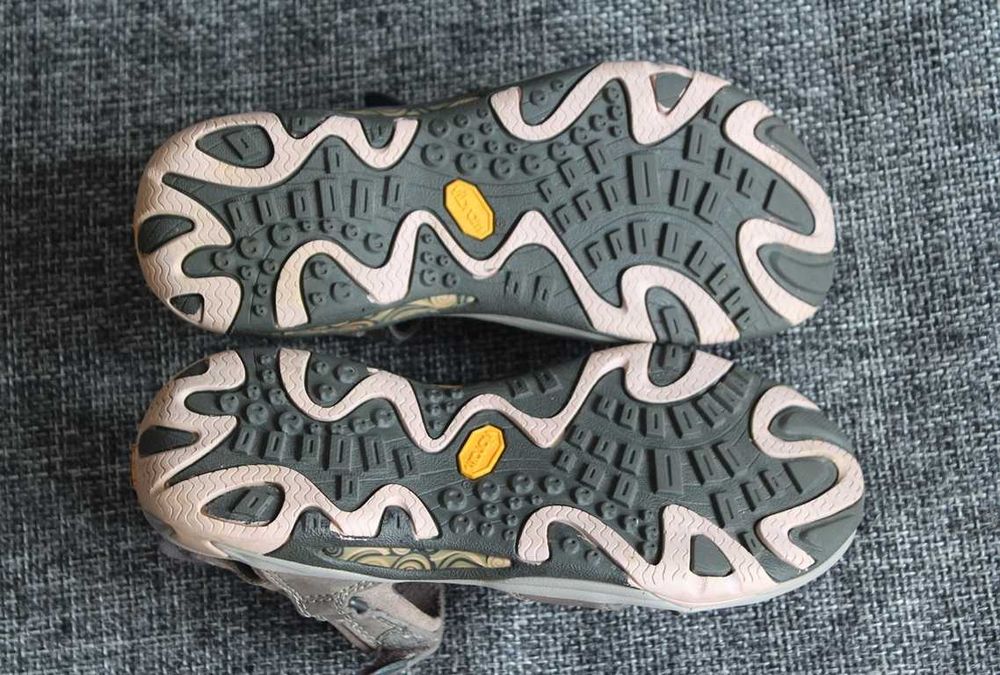 Босоніжки Merrell Оригінал 38р