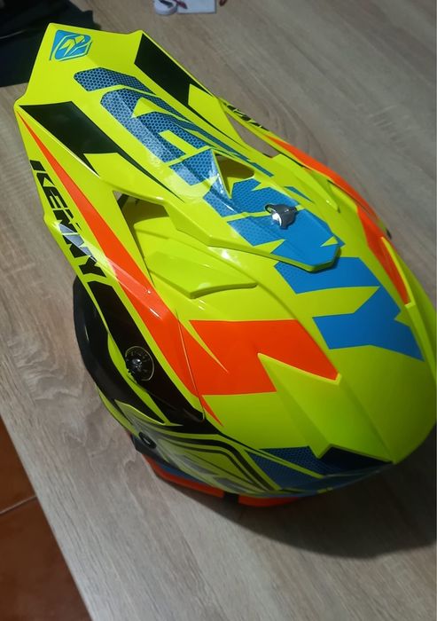 Capacete kenny e oculos