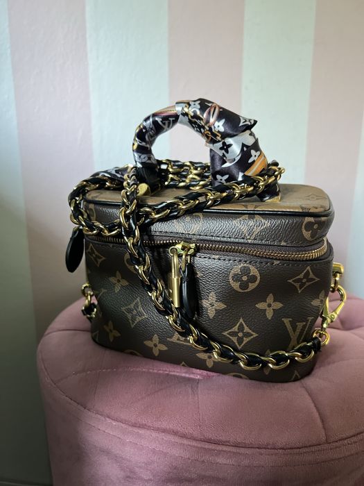 Kuferek damski louis vuitton