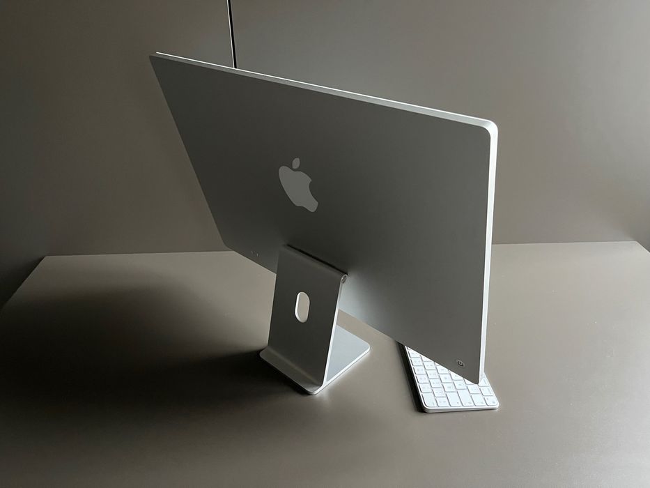 Sprzedam komputer Apple iMac 24"