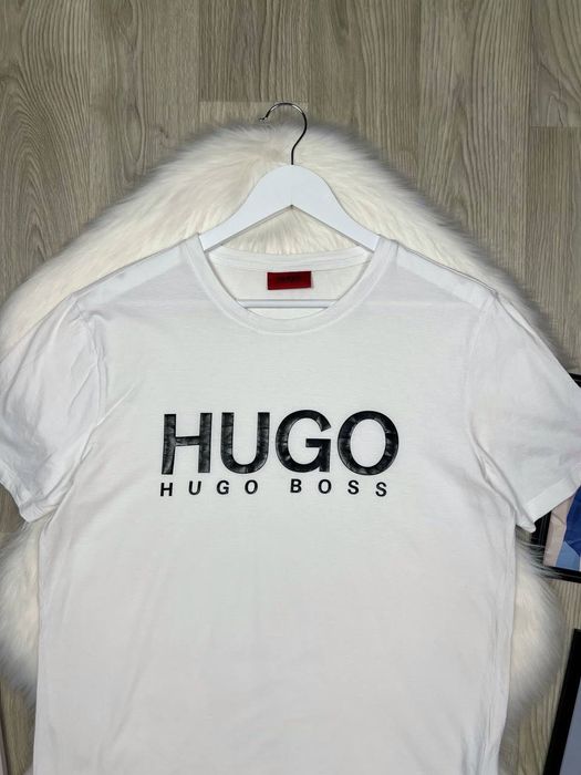 Чоловіча біла футболка Hugo BOSS