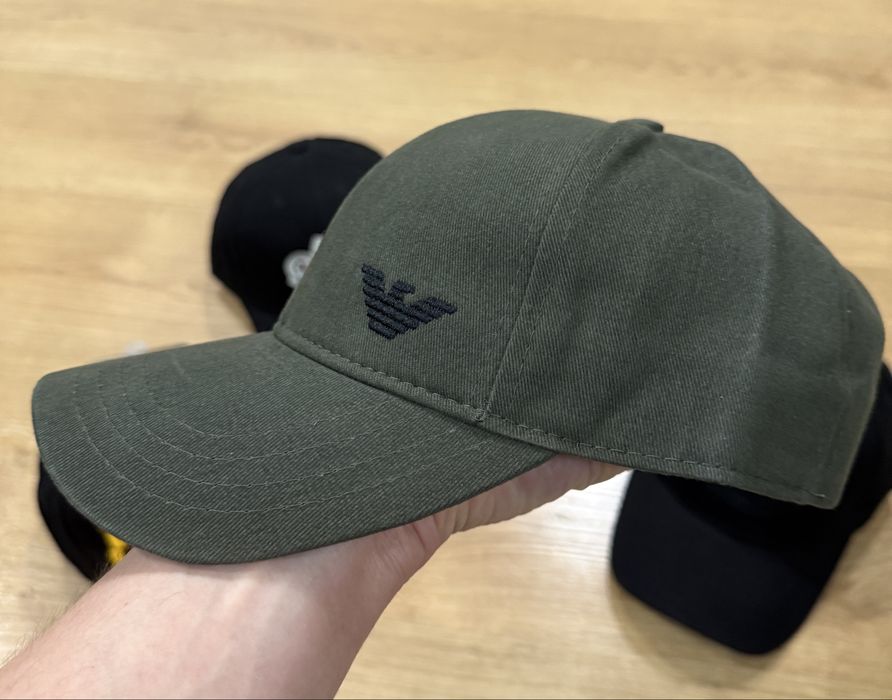 Кепка Розпродаж dsq2 armani ea7