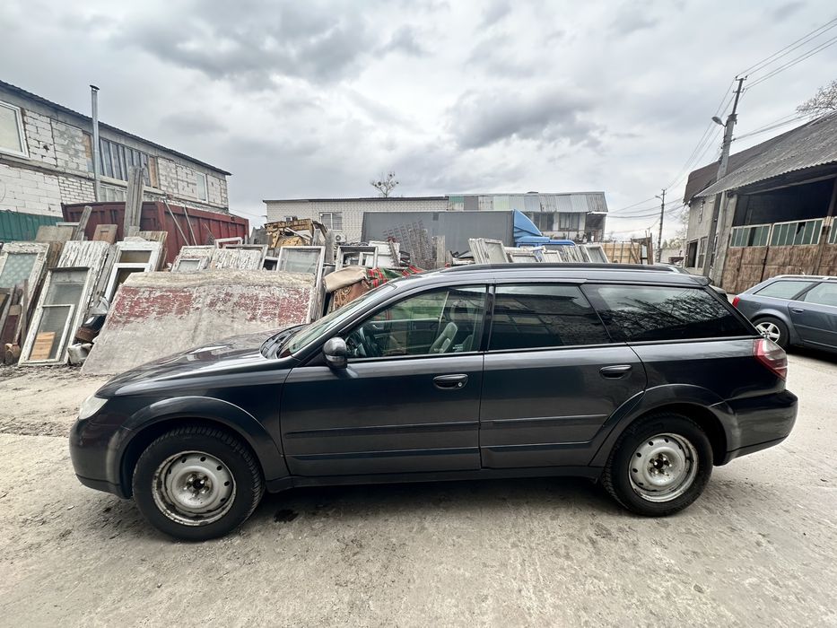 Продам доглянутий автомобіль в дуже збереженому стані