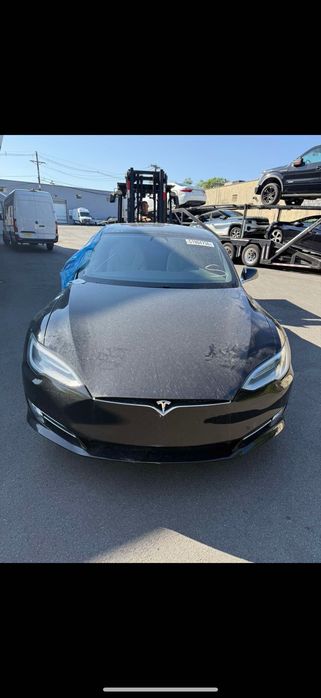 Тесла модел С фара, крило, бампер капот Tesla s по запчастинах 13-25рік