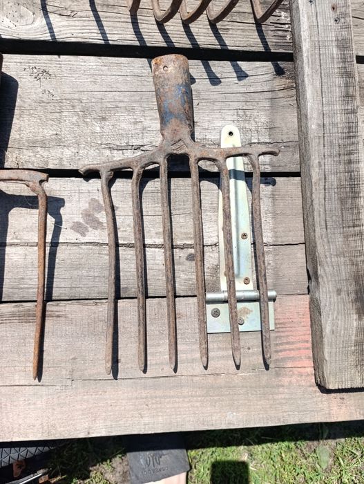 Вила радянські металеві для сіна кнопки городу саду ссср зігнуті