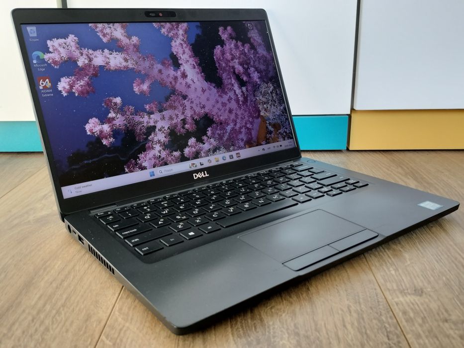 Dell Latitude 5400, 14 IPS, I7-8665U, 16GB RAM, 256GB NVMe, АКБ 5+ год