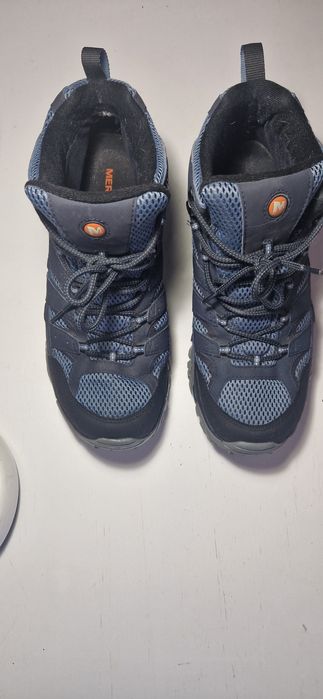 Merrell 46.            .