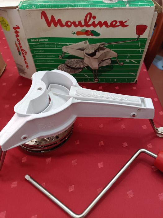 Vintage Kitchen Utensils509483209972797441