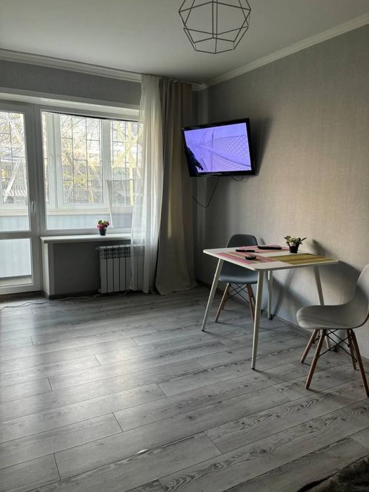 Квартира посуточно Бородинский/ правый берег /1 этаж