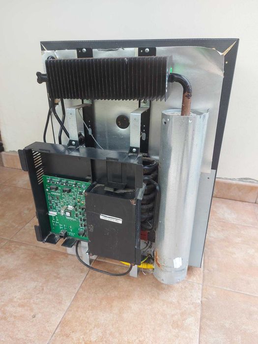 Lodówka mała 40x58 turystyczna w zabudowę