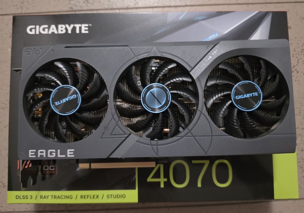 Відеокарта Gigabyte RTX 4070 Eagle OC 12GB