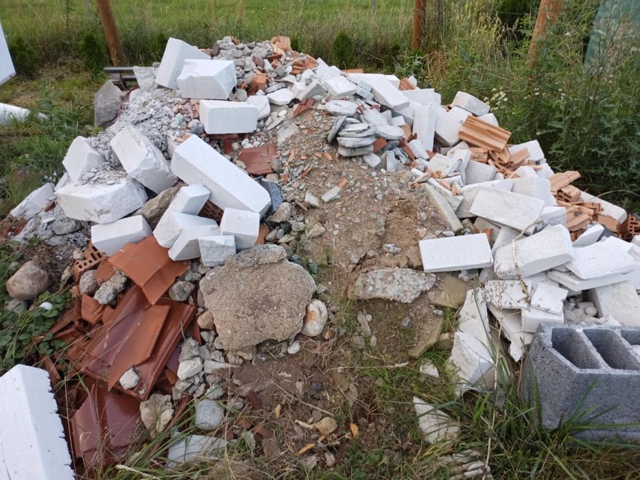 Oddam gruz i kamienie