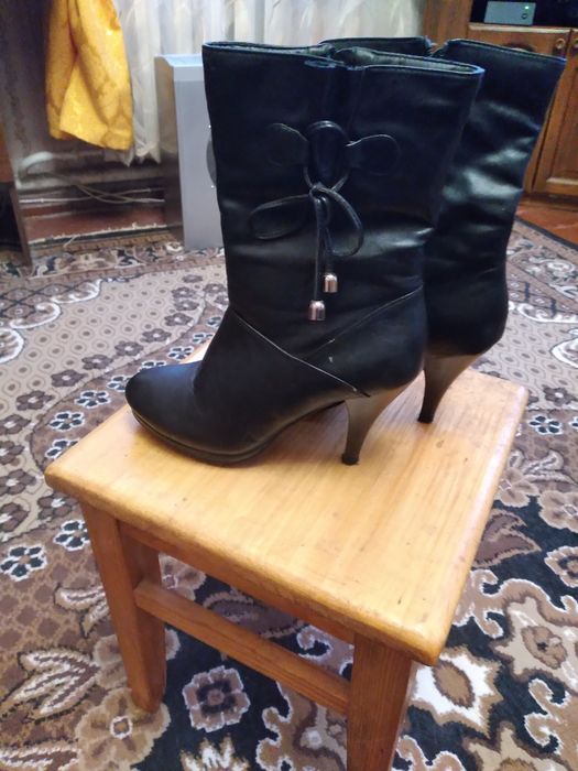 Сапоги женские черные
