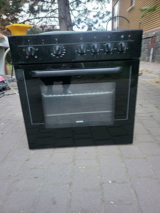 встраиваемая духовка Ignis.