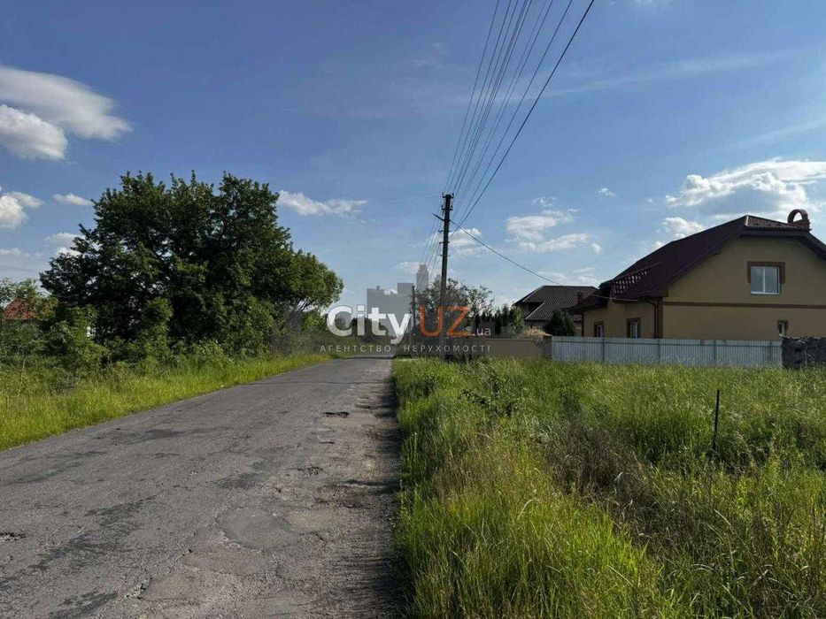 Продається земельна ділянка