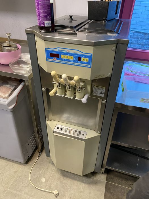 Фризер для м'якого морозива ОР-138