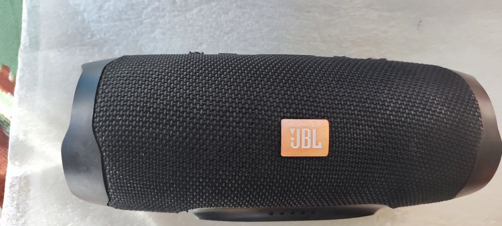 Блютуз колонка JBL