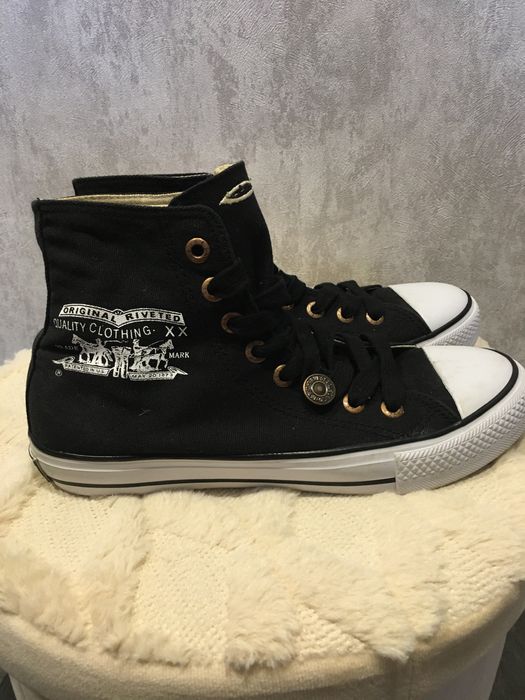 Кеди 39р фірми Levis