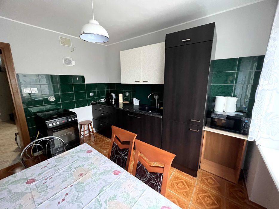 Dom pracowniczy 15 miejsc noclegowych. parking. Wynajem długoterminowy