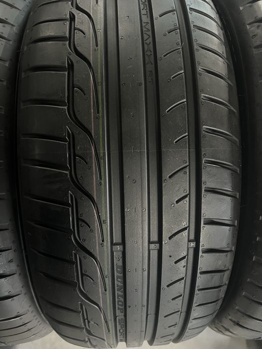 255/35/19+225/40/19 R19 Dunlop SP Sport RT 4шт нові