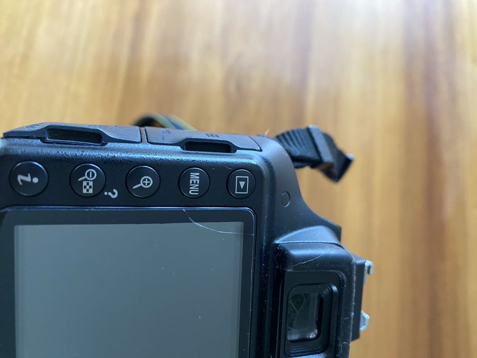 Máquina Fotográfica Reflex Nikon D3300 Corpo apenas