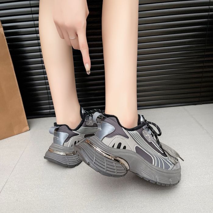 Кросівки жіночі ЗНИЖКА