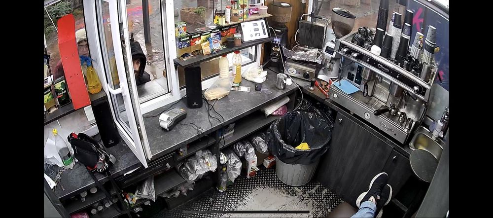 Купава; Торговий причіп-кіоск; Фудтрак; Кавьярня на колесах.