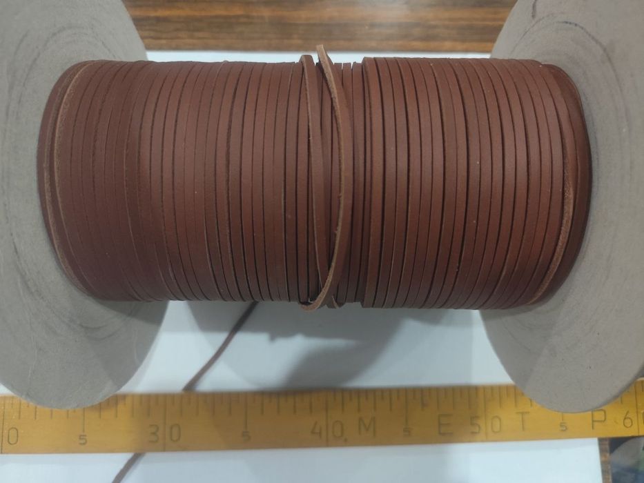 Шнур Італія Натуральна  шкіра квадратний 3,5 мм