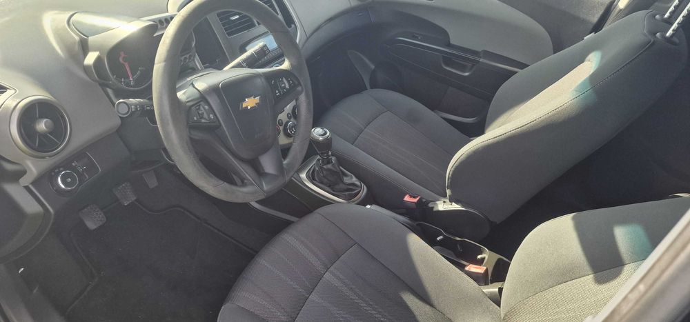 Chevrolet Aveo najtanszy dobrze wyposazony