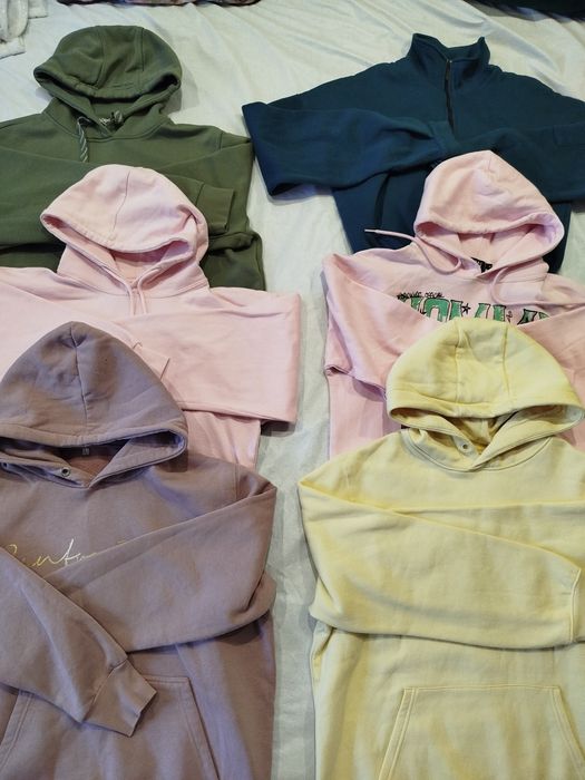 Спортивні комплекти жіночі