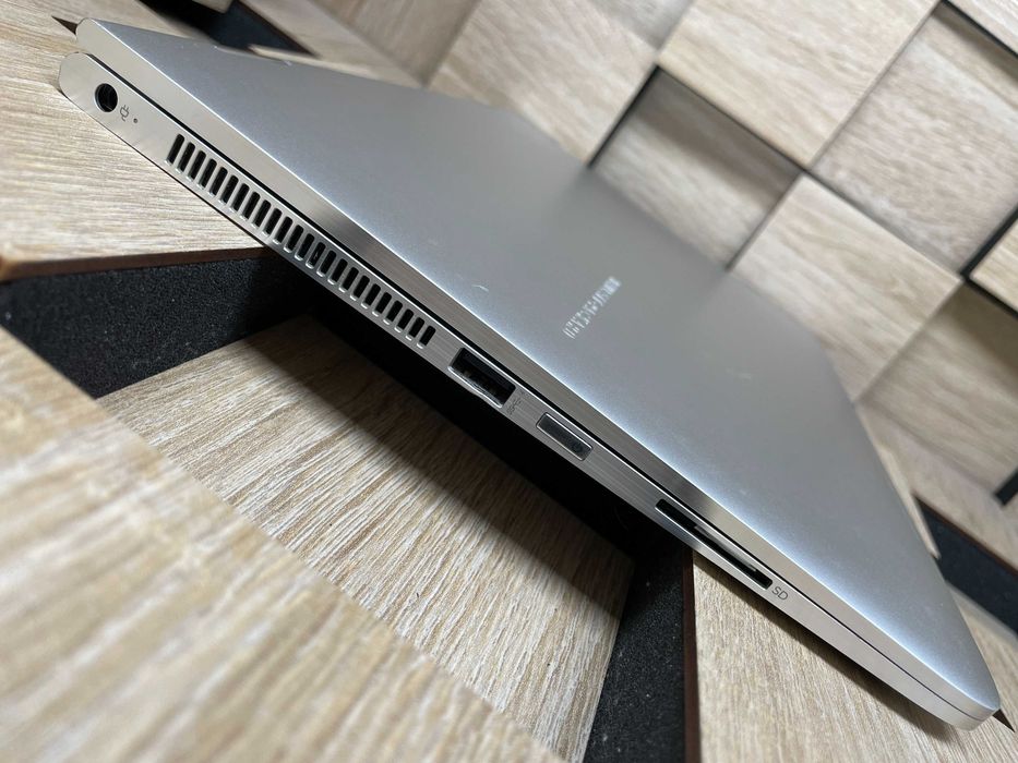 №5381 Ноутбук HP Spectre x360 13-4103dx 13"/i7-6500U/8Gb/SSD256