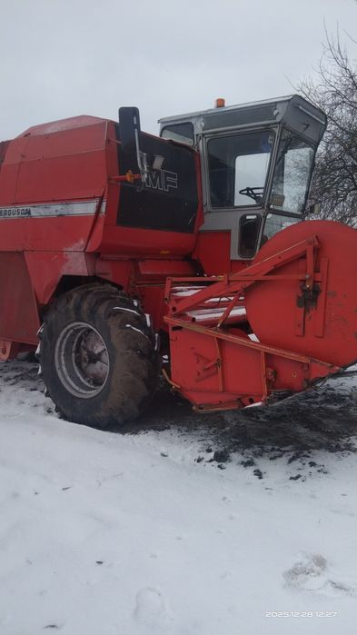 Комбайн Маісей Фергусон 430