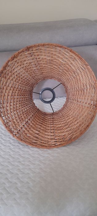 Abażur do lampki wiklina.