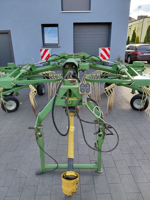 Zgrabiarka Krone Swadro 681