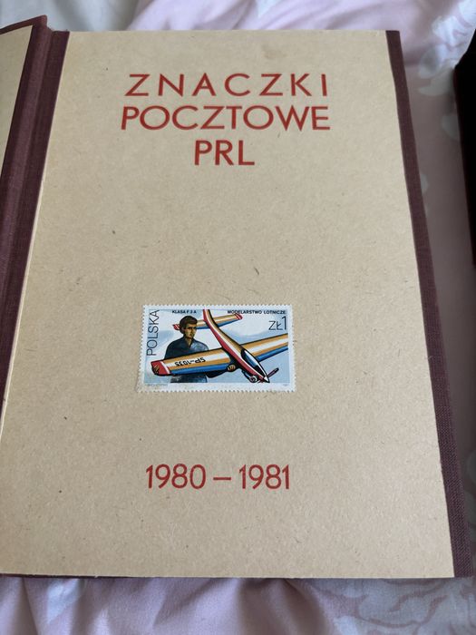 Klaser ze znaczkami